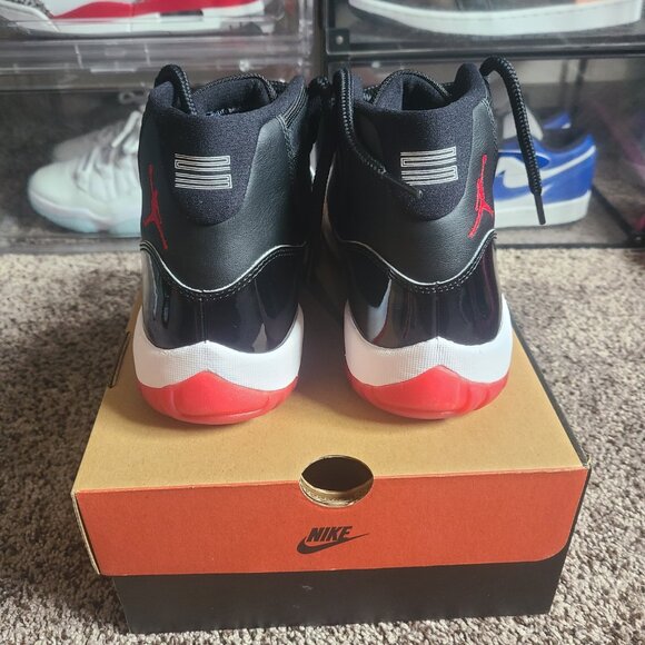 Jordan 11 Breds - Picture 4 of 5